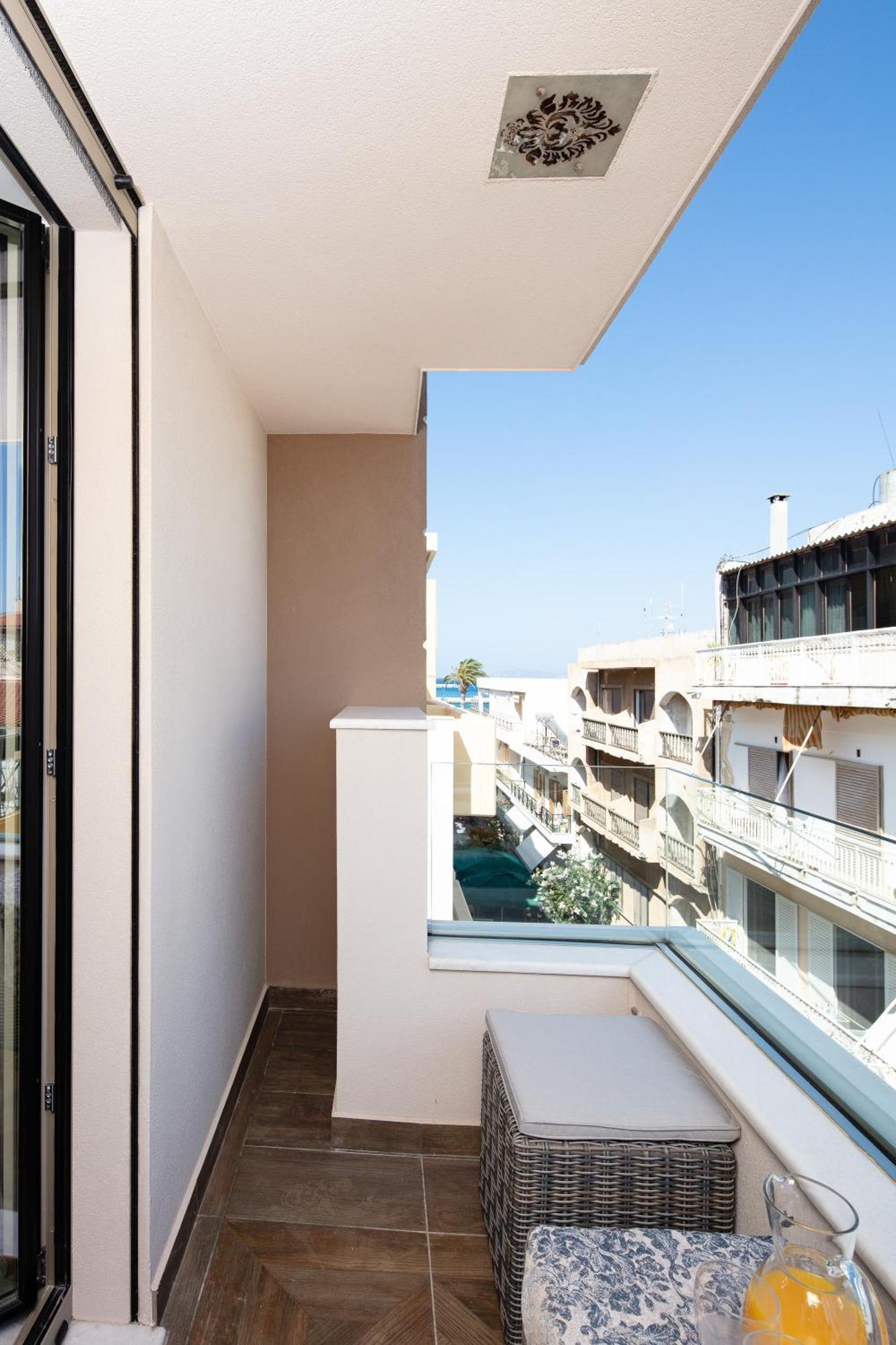 De President Suite, Demani President Suites Sitia  Bagian luar foto