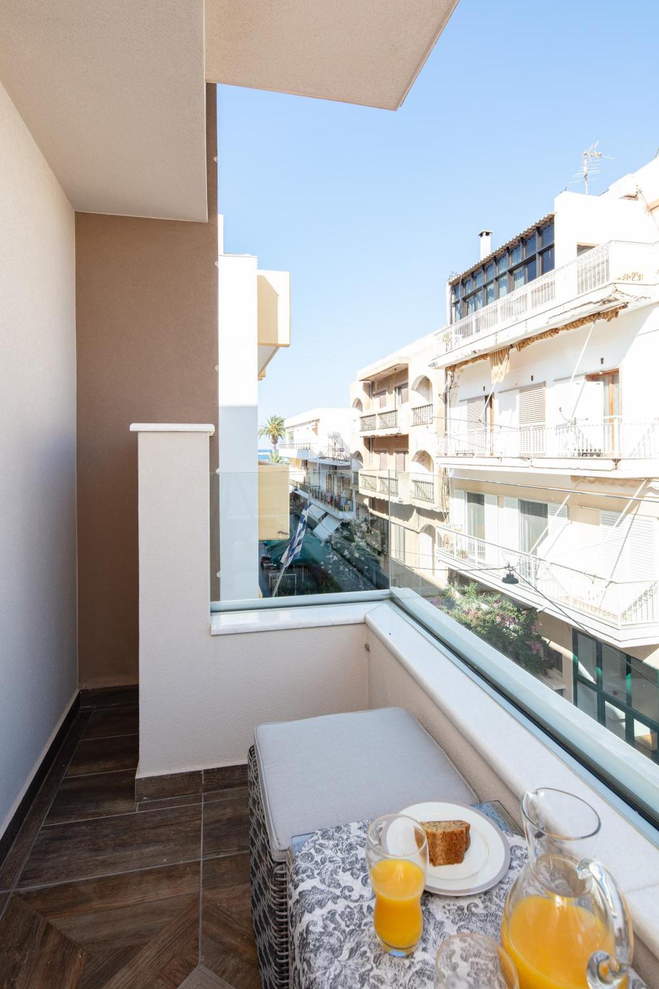 De President Suite, Demani President Suites Sitia  Bagian luar foto